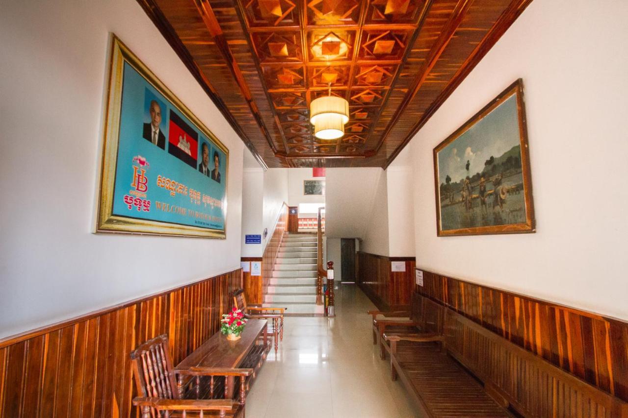 Botoum Hotel Sisophon Buitenkant foto