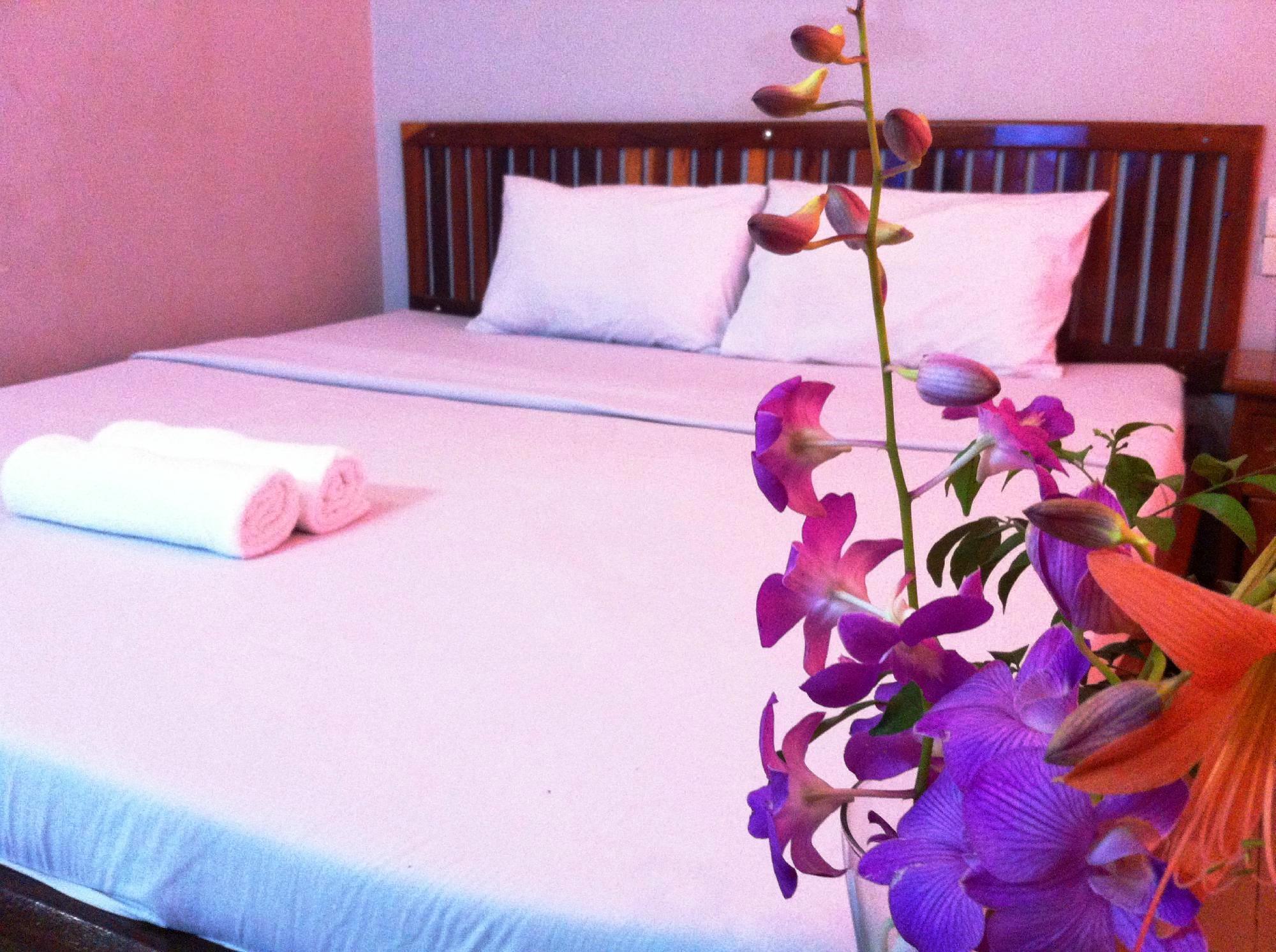 Botoum Hotel Sisophon Buitenkant foto